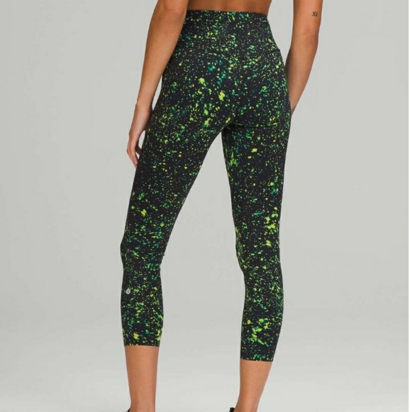 Lululemon Base Pace Leggings - Picture 4 of 8